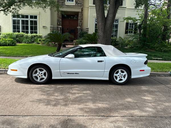 Classic 94 Pont Trans Am convertible, low miles - $22,500 (Galleria)63622466143489124