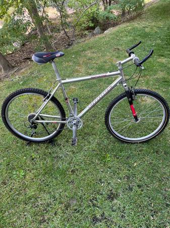 Vintage 1995 Specialized  Rockhopper Comp FS chrome 1