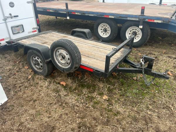 Utility Tilt Bed Trailer $1,250 1