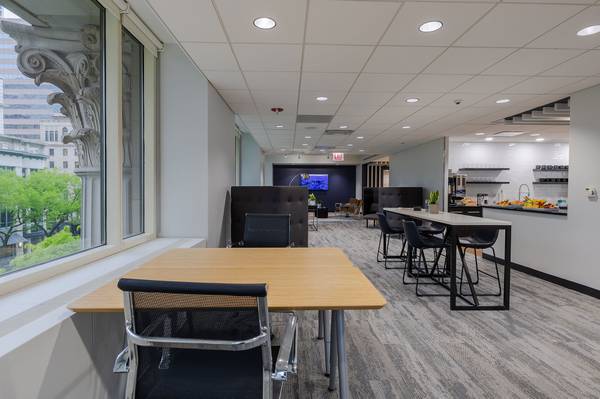 $219 Flex Office Space on the Magnificent Mile (Mag Mile)64041809567745122