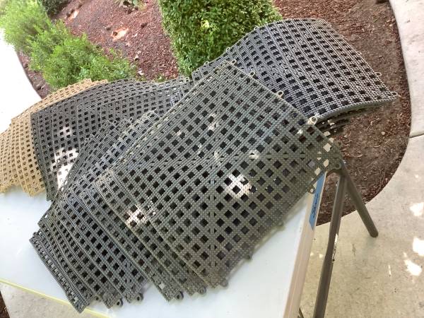 Dri-Dek Interlocking Tiles 1