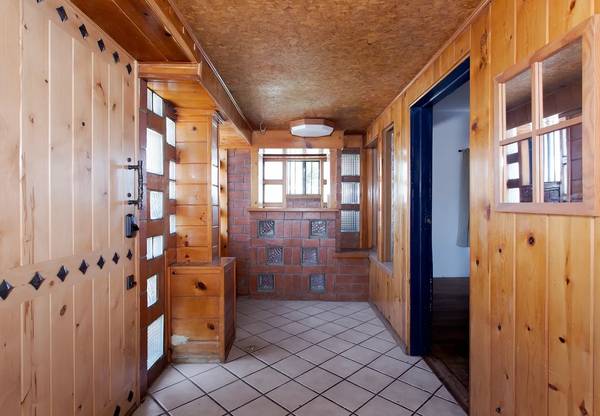 $4,800 / 2br - 1040ft2 - Cozy Venice bungalow with a bohemian feel, cute & unique (Venice)63876482436865123