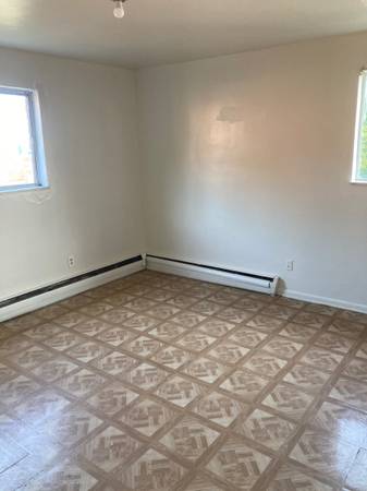 $850 / 2br - Avondale. 2 Bedroom Heat and Water Paid (Avondale)63974473373954120