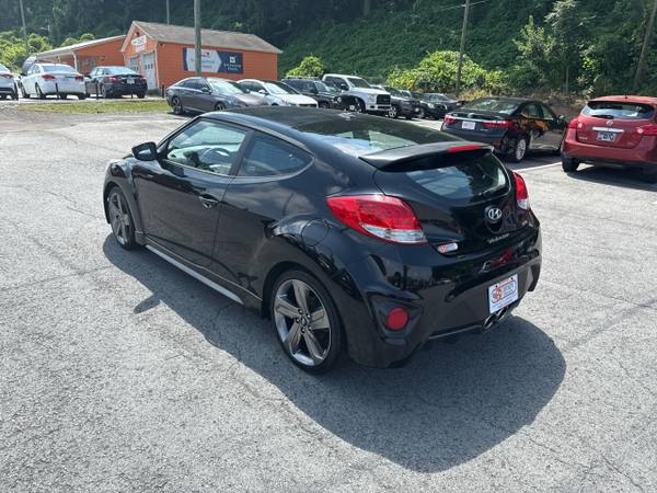2015 Hyundai Veloster Turbo 6MT - $7,890 (6533 Clinton Hwy Knoxville Tn 37912)63625169218051124