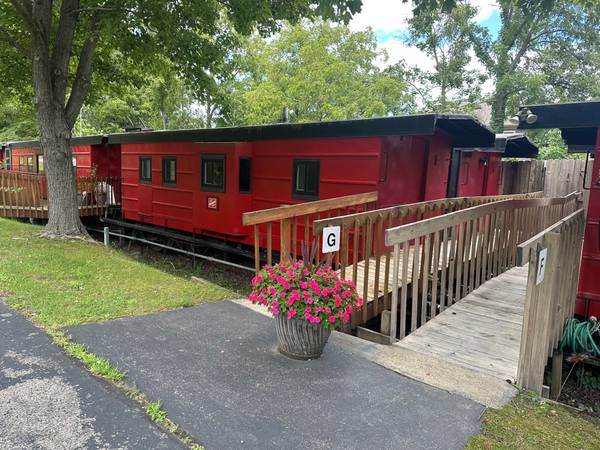 $104,900 / 1br - 540ft2 - Perfect Spring and Summer Getaway to Enjoy! (Lake Geneva)63846721013251120