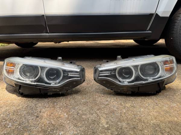 BMW 4 Series OEM Xenon & Adaptive Headlights 1