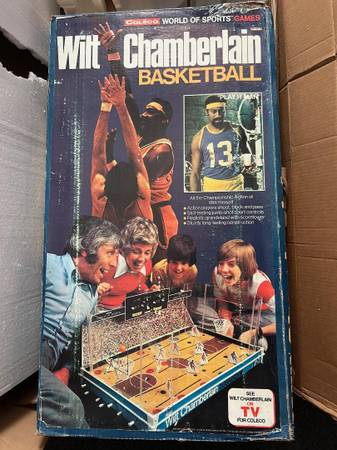 Wilt Chamberlain Table Top Basketball Game in Original Box/Coleco 1