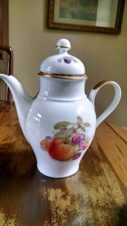 Bavaria Jaeger -- Orchard Pattern Coffee Service 1