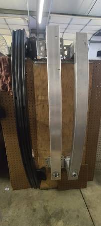 REAR IMPACT BARS EQUINOX-TRAVERSE 1