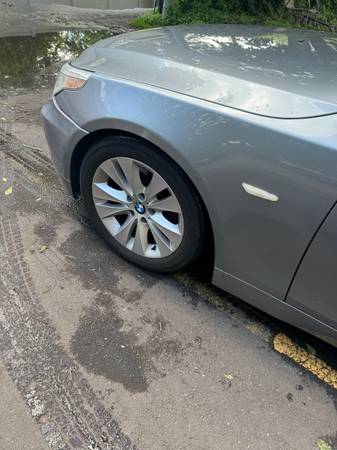530i BMW - $5700 (Fridley)63481605107329121