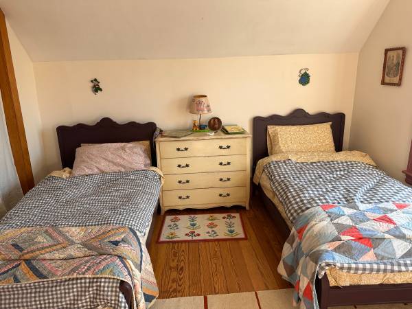 $4,500 / 2br - 2 bdrm furnished private apt! (North Cambridge)63839290350979124
