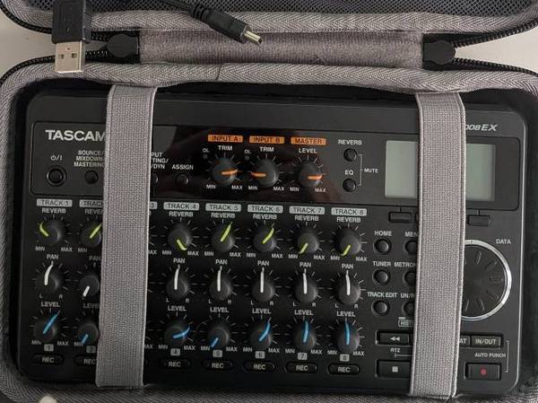 TASCAM DP-008EX 8-Track Digital Pocketstudio — Multitrack Recorder