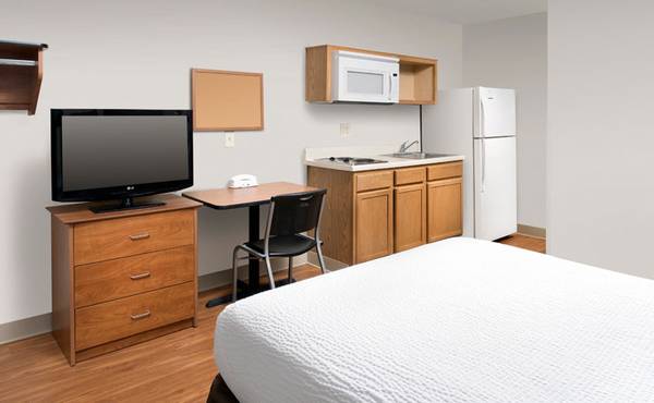 $410 / 1br - Flexible Stays for Short or Long Term - Weekly Rates Available! (888 Arnold Commons Dr, Arnold, MO)63770187404035123