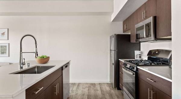 Located in Stockton, Expansive Walk-In Closets, 2B/2B 1
