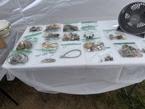Venta de garaje. Fairview, Tennessee63469809695361124
