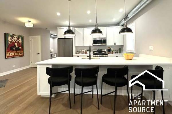 $3,995 / 2br - 2 dormitorios 2 baños + oficina en Lincoln Square – ¡Renovación completamente nueva! (Lincoln Square)63781327117187120