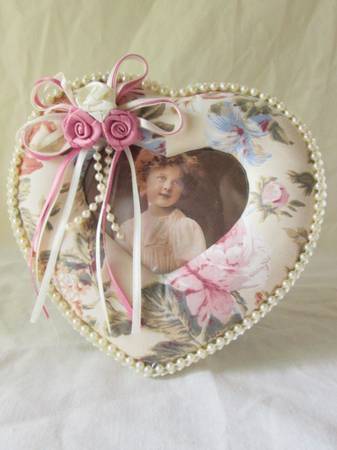 Heart Shaped Picture Frame 1