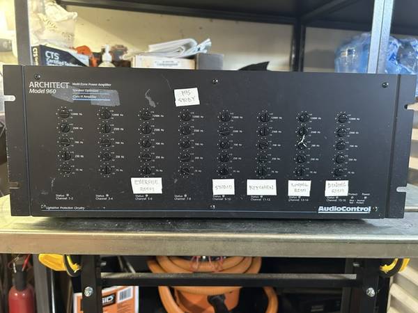 Audio Control Architect Model 960 MultiZone 16 Channel 60WPC Amplifier 1