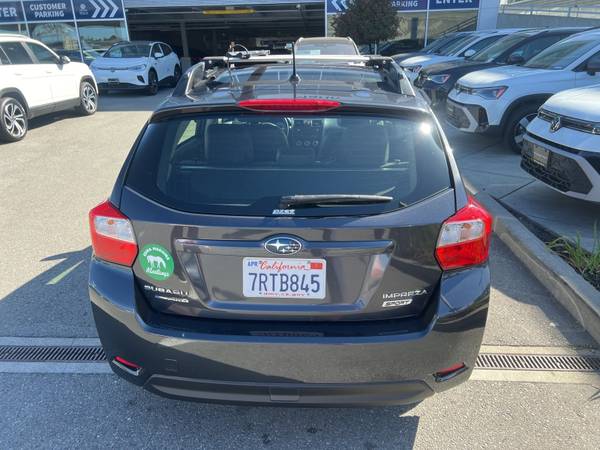 2012 Subaru Impreza 2.0i Sport Limited - $11,863 (San Rafael)63613171243393124