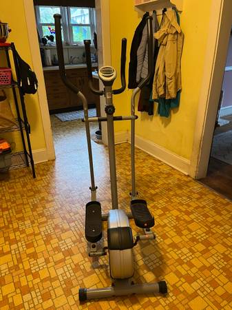 SUNNY elliptical machine 1