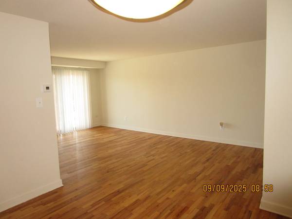 $1,669 / 2br - TWO BEDROOM (OWINGS MILLS)63694763136643122