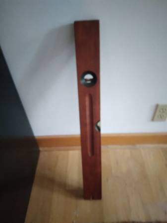 Level, carpenter's 1