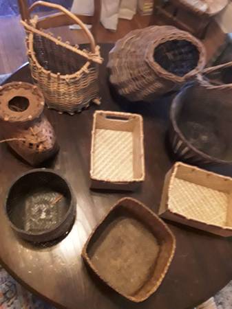 lot of 8 baskets all sizes and shapes 1