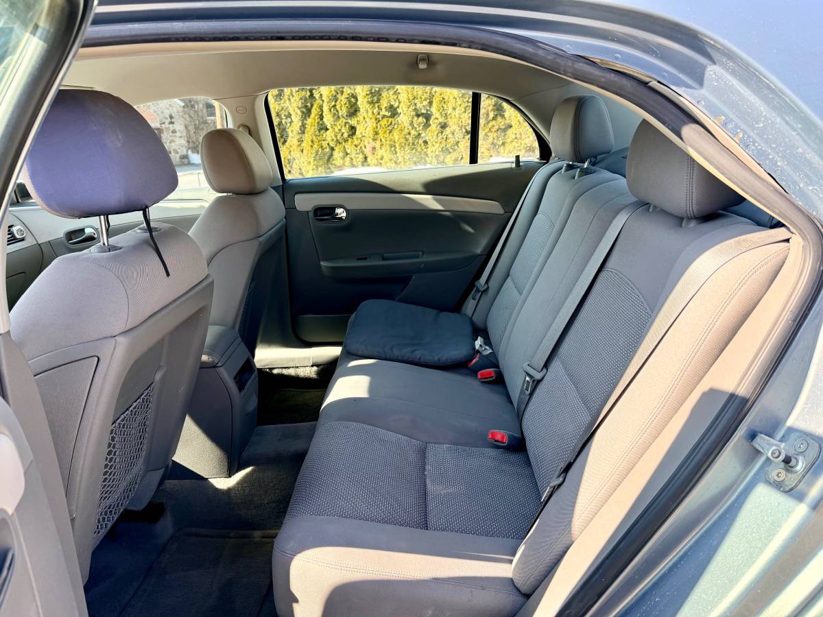 2008 Chevrolet Malibu LS, very well maintained, only 100k miles.