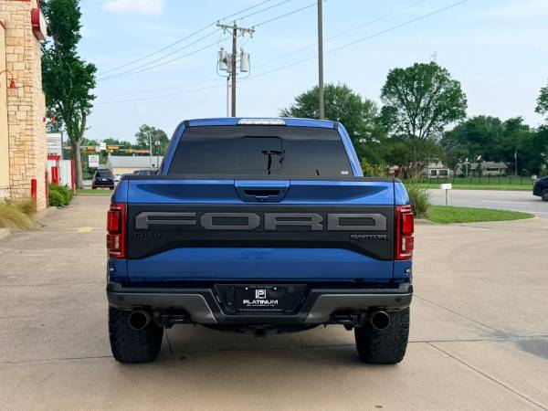 2019 Ford F150 SuperCrew Cab - Photo 4
