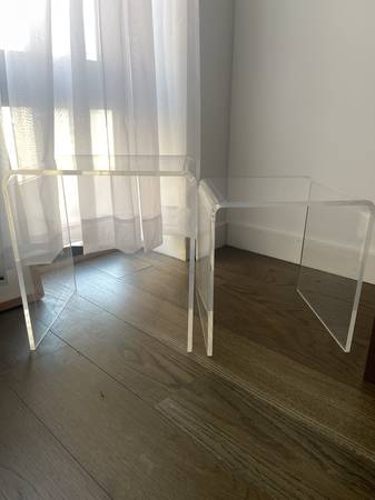 Acrylic nesting tables (2 total) 1