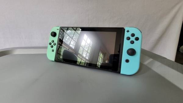 Nintendo Switch V2 1