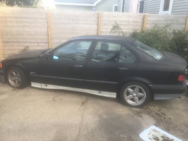 1995 BMW 325i E36 - $90063621686317571121