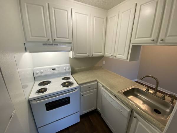 $1,295 / 2br - 1000ft2 - Don't delay and call me today! (Hermitage/Donelson/Nashville)63904698087043123