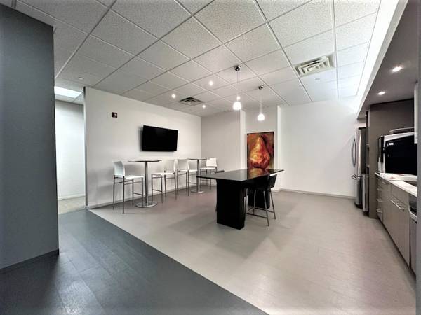 $74 La dirección profesional que tu negocio merece (Dumbarton)63348312543617123