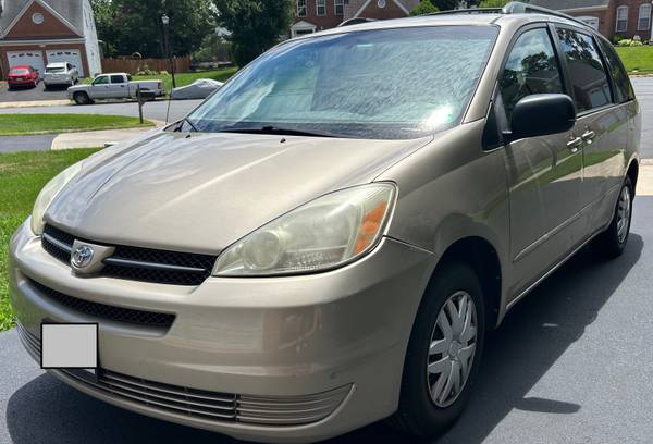 2004 Toyota Sienna LE – 1 Owner – 137.5k mi – Clean Title - $5,199636162903558431221
