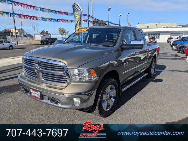 2015 RAM 1500 SLT  4WD - $15,995 (Eureka, CA)63470786603523122