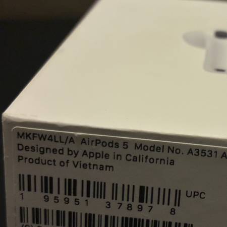 new apple airpods 5 1