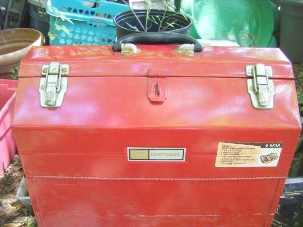 Older Craftsman "Contractors" Hip Roof Style Toolbox 1