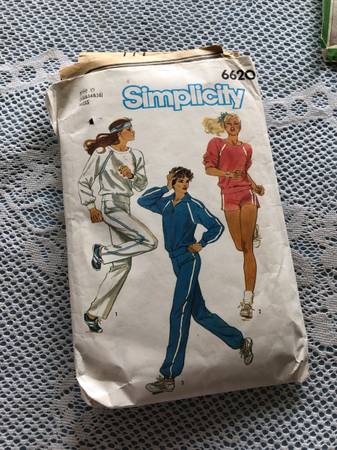 Sewing patterns - Several (Vintage) to choose from 1