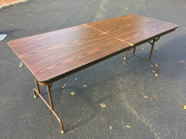 Samsonite Extra Heavy Duty MDF & Steel 6 Foot Folding Banquet Table 1