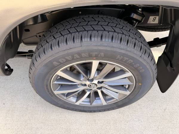2012 Toyota Tacoma SR5 Pre-Runner - Photo 8