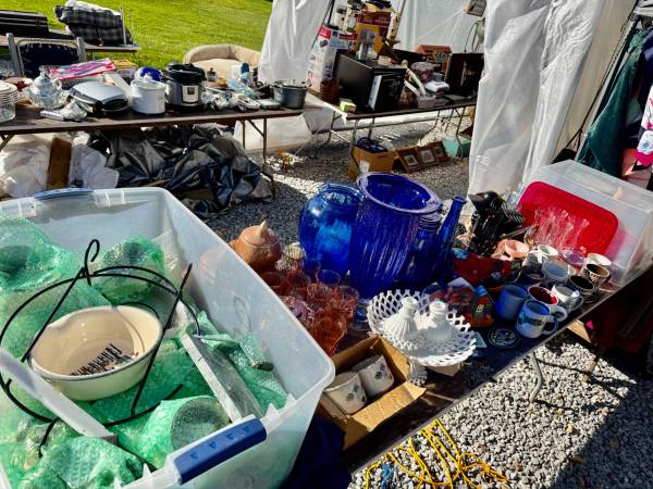 Yard sale photo