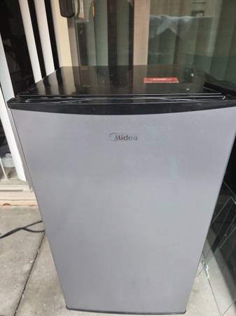 MIDEA MINI 1