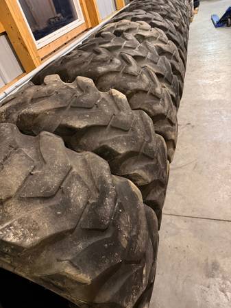 17.5-25 Firestone 16 ply tires 1