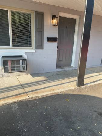 $1,025 / 2br - 800ft2 - Nice Lower Level  2 bedroom in Lebanon (lebanon / Mason/Springboro)64051689201795121