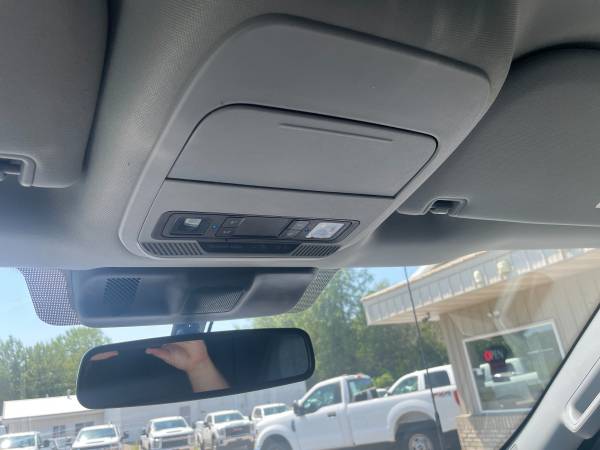 2023 Ford F-150 5.0L V8 - Photo 15