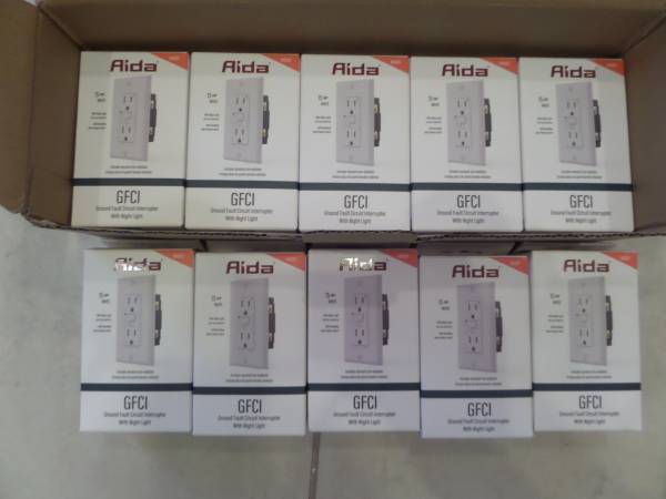 (10 Pack, Matte White) AIDA 15 Amp GFCI Outlet, Self-Test Nightlight 1