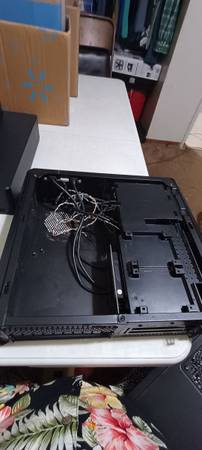 Carcasa para PC Silverstone rvz01 sfx - $80 (Hayward)63470266722177124