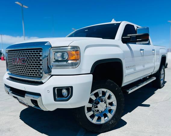 2015 GMC SIERRA DENALI 2500 4WD 4X4 "EXTRA LIMPIO" BAJAS MILLAS" ¡FINANCIAMOS NOSOTROS! - $33.995 (san jose oeste)63473161152259123