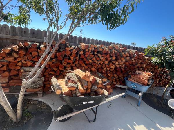 Seasoned red oak fire wood 1